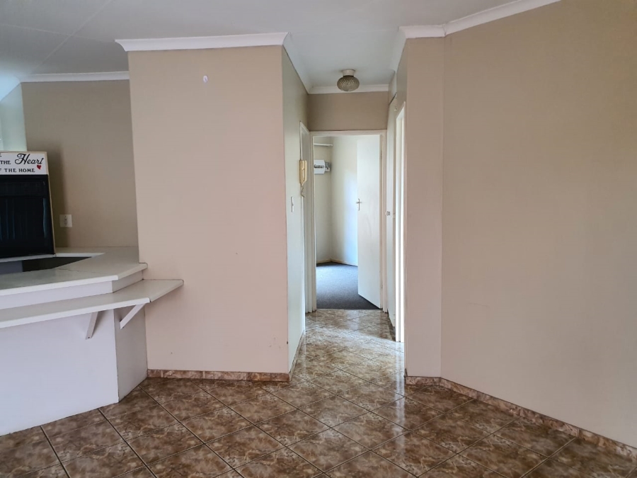 2 Bedroom Property for Sale in Pellissier Free State